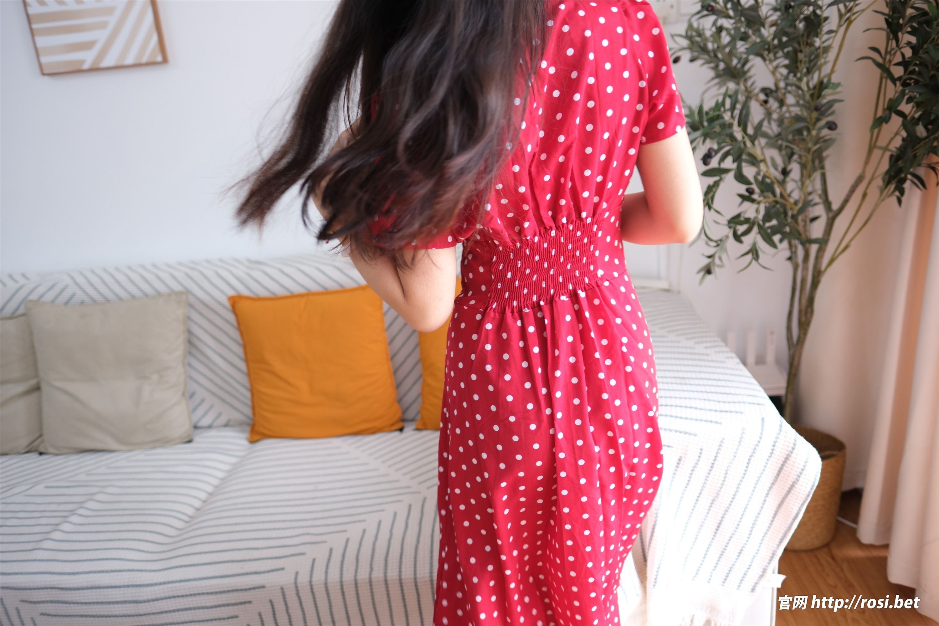 ROSI写真 2024.09.11 NO.4664